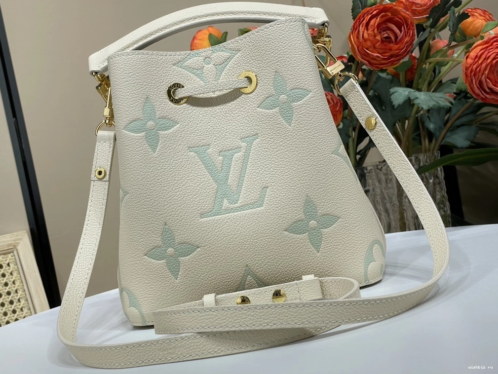 WIS VUITTON NÉONOÉ LOUIS BB 0717